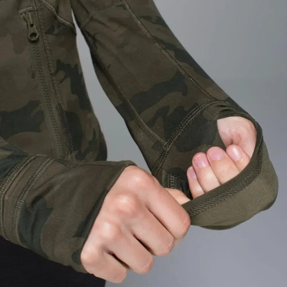 Lululemon Green Camo Forme Jacket Green Size 2 - Picture 4 of 10